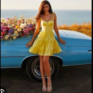 Alamour Womens Yellow Tiered Dress Small